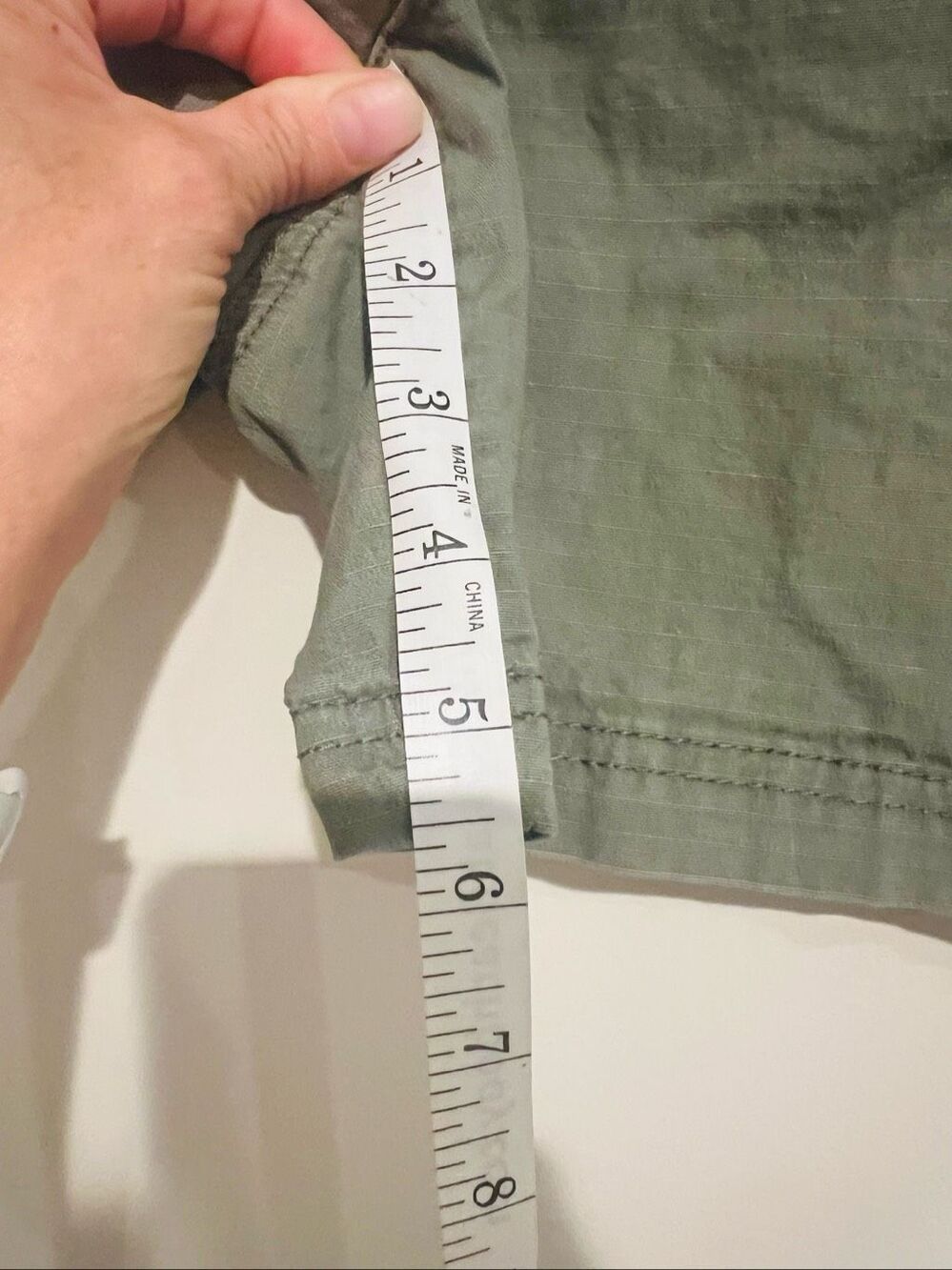 Eddie Bauer Green CArgo Khaki shorts sz 6 - Picture 5 of 11